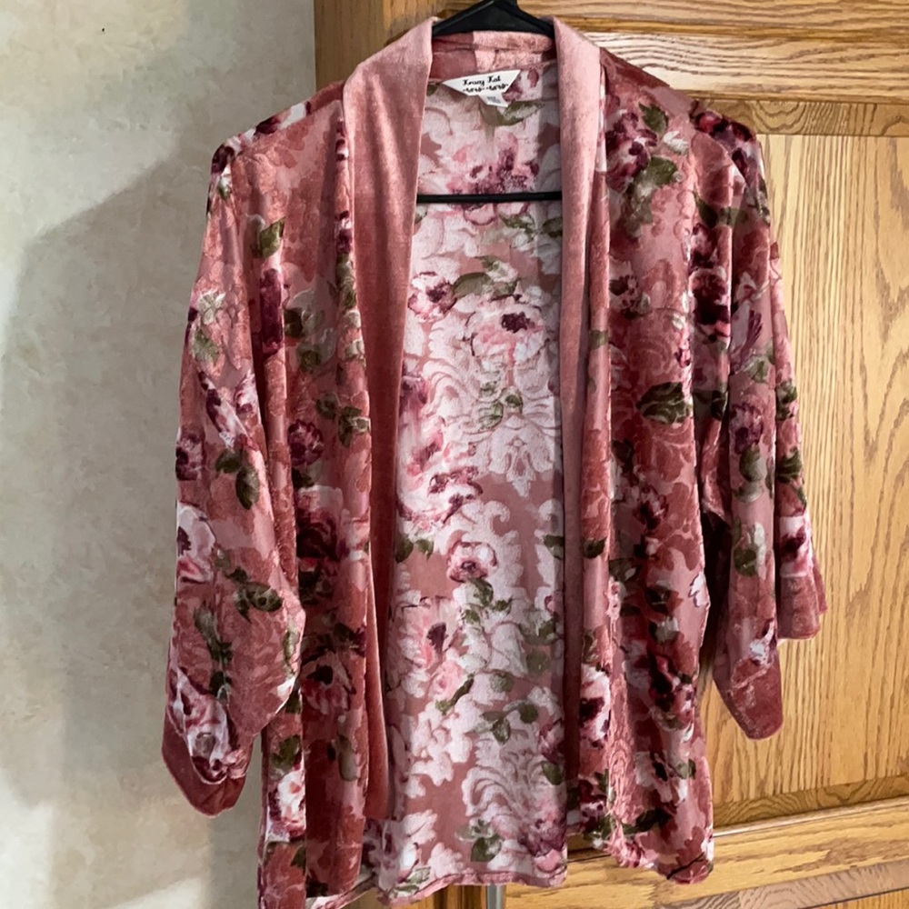 Pink open cardigan